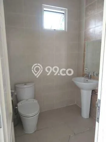 Disewakan Rumah Murah di Puri Mansion Jakarta Barat Punya 3 KT Disewakan Rumah Murah di Puri Mansion Jakarta Barat Punya 3 KT