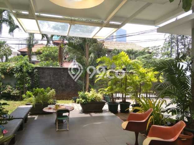Dijual Rumah Mewah Elegan Dengan View Eksklusif di Tawakal, Jakarta Barat Dijual Rumah Mewah Elegan Dengan View Eksklusif di Tawakal, Jakarta Barat
