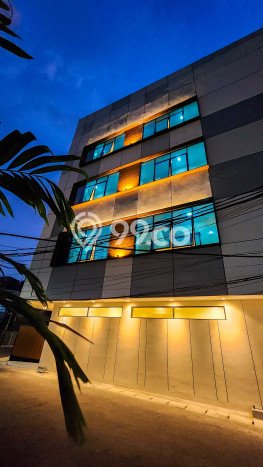 Dijual Rumah Luas Elegan Dengan View Eksklusif di Petojo, Jakarta Pusat Dijual Rumah Luas Elegan Dengan View Eksklusif di Petojo, Jakarta Pusat