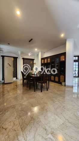 Rumah Elit LB 540m2 Siap Huni Desain Elegan di Tomang, Jakarta Barat Rumah Elit LB 540m2 Siap Huni Desain Elegan di Tomang, Jakarta Barat