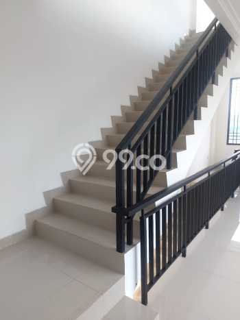 Disewakan Ruko Area Komersial Kawasan Tangerang, Luas 140m2m², Siap Usaha Disewakan Ruko Area Komersial Kawasan Tangerang, Luas 140m2m², Siap Usaha