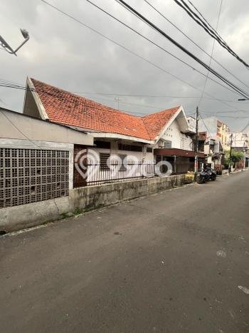 For Sale! Premium House LT 291m2 Desain Modern di Tomang For Sale! Premium House LT 291m2 Desain Modern di Tomang