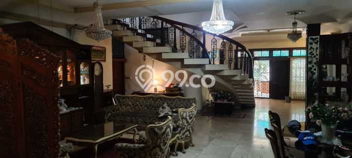 For Sale! Luxury House LT 631m2 Desain Elegan di Tomang For Sale! Luxury House LT 631m2 Desain Elegan di Tomang