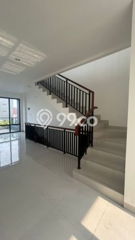 Ruko untuk disewa di Cipondoh punya LT 75m2 & LB 144m2 harga sewa kompetitif Ruko untuk disewa di Cipondoh punya LT 75m2 & LB 144m2 harga sewa kompetitif
