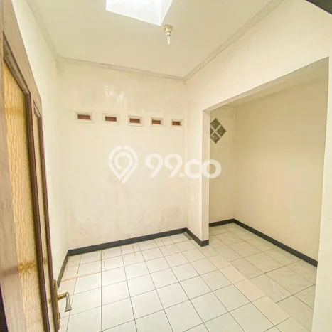 Rumah Disewakan Jakarta Selatan LT 90m2 LB 70m2 Kawasan Pejaten Rumah Disewakan Jakarta Selatan LT 90m2 LB 70m2 Kawasan Pejaten