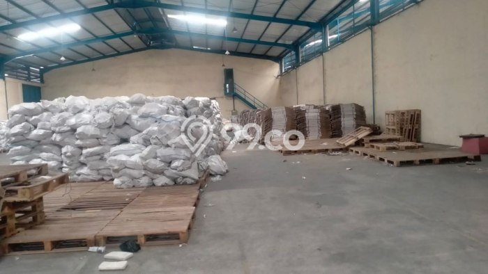 Disewakan Gudang di Pusat Kota Bekasi Ramai Strategis Disewakan Gudang di Pusat Kota Bekasi Ramai Strategis