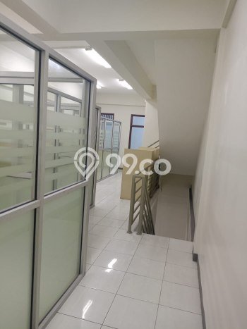 Ruko untuk Disewa di Pusat Bekasi Luas Bangunan 280m2 Ruko untuk Disewa di Pusat Bekasi Luas Bangunan 280m2