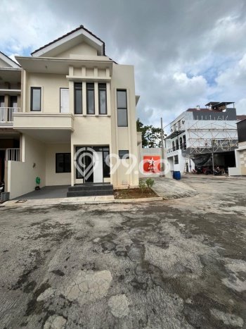 Jual Rumah Modern 4 KT di Jati Asih, Bekasi Jual Rumah Modern 4 KT di Jati Asih, Bekasi