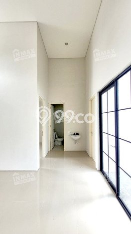 Disewakan! Rumah 2 Kamar Tidur &
1 Kamar Mandi di Tidar, Malang Disewakan! Rumah 2 Kamar Tidur &
1 Kamar Mandi di Tidar, Malang