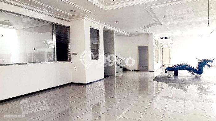 Lokasi terbaik! Rumah siap huni disewakan di Klojen LB 500m2 Lokasi terbaik! Rumah siap huni disewakan di Klojen LB 500m2