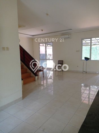 Rumah Mewah LB 126m2 Siap Huni Desain Elegan di BSD City, Tangerang Rumah Mewah LB 126m2 Siap Huni Desain Elegan di BSD City, Tangerang