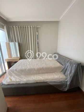 Jarang Ada! Rumah Kontrakan 3 Kamar Nyaman Siap Huni BSD Green Wich Jarang Ada! Rumah Kontrakan 3 Kamar Nyaman Siap Huni BSD Green Wich