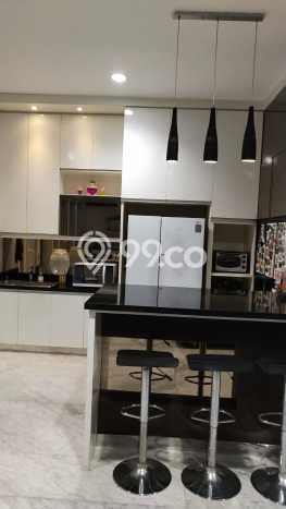 Hunian Mewah LB 325m2 Siap Pakai Desain Elegan di Alam Sutera, Tangerang Hunian Mewah LB 325m2 Siap Pakai Desain Elegan di Alam Sutera, Tangerang