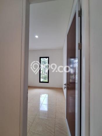 Rumah Elit Modern Siap Huni di Lippo Karawaci Tangerang Rumah Elit Modern Siap Huni di Lippo Karawaci Tangerang