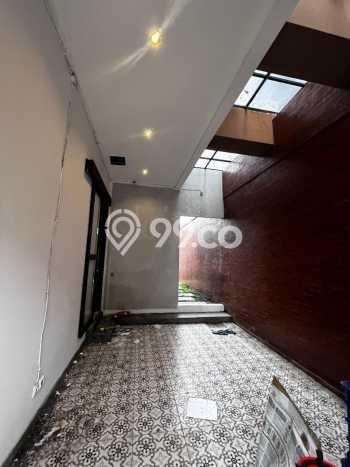 Disewakan Rumah Murah di Gading Serpong Tangerang dengan 2 KT Disewakan Rumah Murah di Gading Serpong Tangerang dengan 2 KT