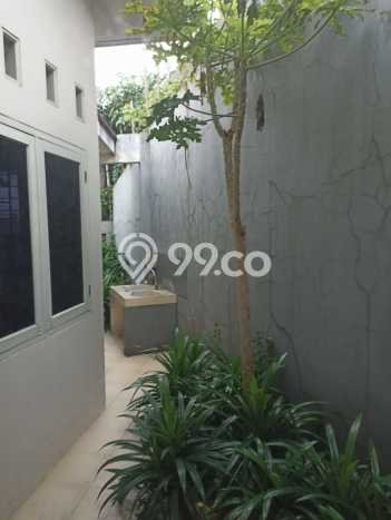 Rumah Luxury Modern Siap Huni di Pejompongan Jakarta Pusat Rumah Luxury Modern Siap Huni di Pejompongan Jakarta Pusat