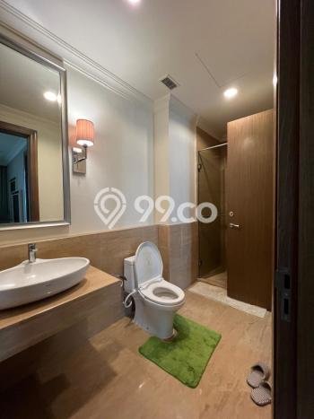 Apartemen Strategis 157m2 di Simprug Jakarta Selatan 2 KT Apartemen Strategis 157m2 di Simprug Jakarta Selatan 2 KT
