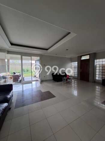 Rumah Mewah LB 300m2 Siap Pakai Desain Elegan di Kopo Permai, Bandung Rumah Mewah LB 300m2 Siap Pakai Desain Elegan di Kopo Permai, Bandung