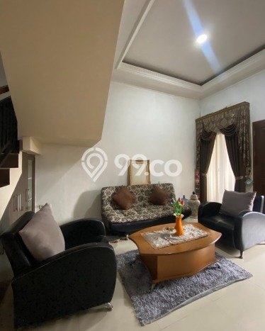Jual Rumah Bagus Siap Huni LB 130m2 di Serpong Utara, Tangerang Selatan Jual Rumah Bagus Siap Huni LB 130m2 di Serpong Utara, Tangerang Selatan