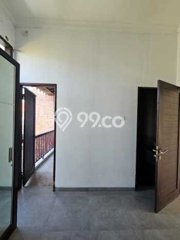 Disewakan Rumah Murah di Renon Denpasar dengan 4 Kamar Tidur Disewakan Rumah Murah di Renon Denpasar dengan 4 Kamar Tidur