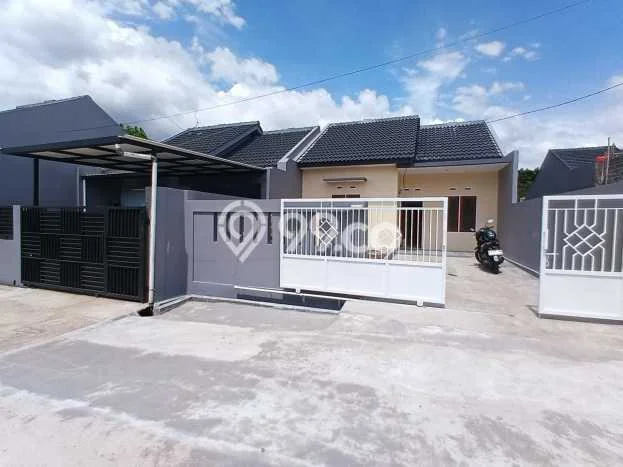 Dijual Cepat Rumah Bagus Siap Huni LB 70m2 di Cimahi Tengah, Cimahi Dijual Cepat Rumah Bagus Siap Huni LB 70m2 di Cimahi Tengah, Cimahi