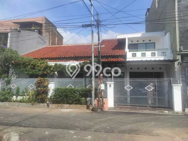 Dijual Rumah 4 Kamar Lokasi Strategis Nyaman dan Strategis di Margahayu Dijual Rumah 4 Kamar Lokasi Strategis Nyaman dan Strategis di Margahayu