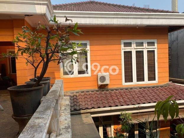 For Sale! Luxury House LT 263m2 Desain Modern di Cipete For Sale! Luxury House LT 263m2 Desain Modern di Cipete