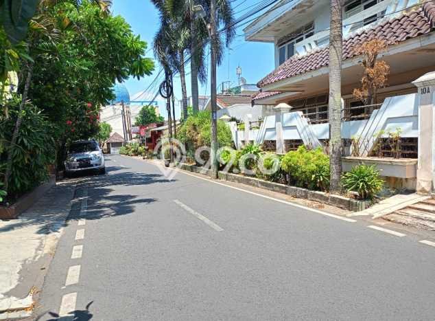 Rumah Luxury Modern Siap Huni di Petukangan Jakarta Selatan Rumah Luxury Modern Siap Huni di Petukangan Jakarta Selatan