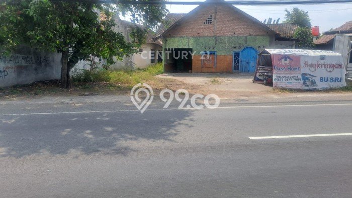 Disewakan Tanah Strategis di Kalasan, Luas 708m2m², Dekat ke Kalasan, Sleman, Sleman Disewakan Tanah Strategis di Kalasan, Luas 708m2m², Dekat ke Kalasan, Sleman, Sleman
