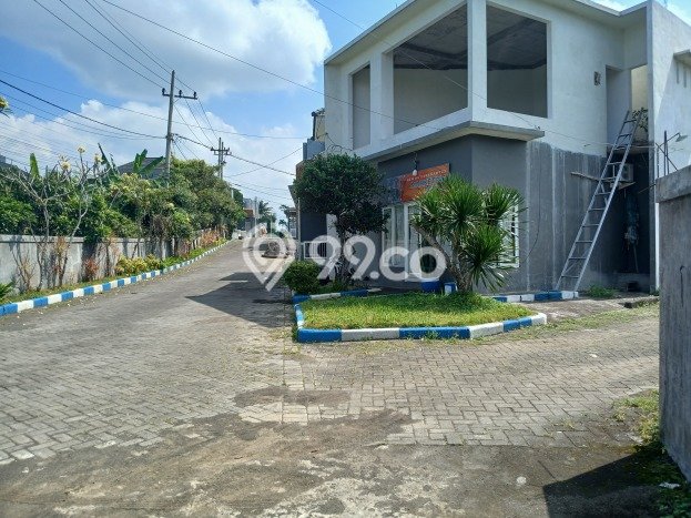 Cocok Untuk Investasi! For Sale Kost di Tunggulwulung 8 Kamar Cocok Untuk Investasi! For Sale Kost di Tunggulwulung 8 Kamar