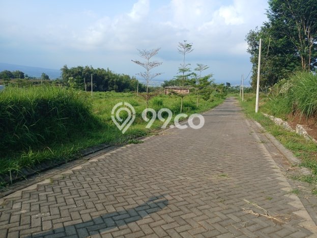 LOKASI STRATEGIS! Tanah di Dau, Luas 80m2m², Area Asri, Cocok untuk Hunian LOKASI STRATEGIS! Tanah di Dau, Luas 80m2m², Area Asri, Cocok untuk Hunian