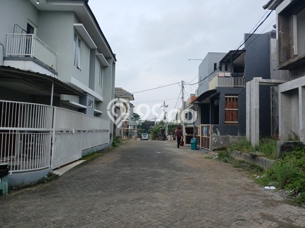 Dijual Kost 8 Kamar di Malang untuk Investasi Anda Dijual Kost 8 Kamar di Malang untuk Investasi Anda