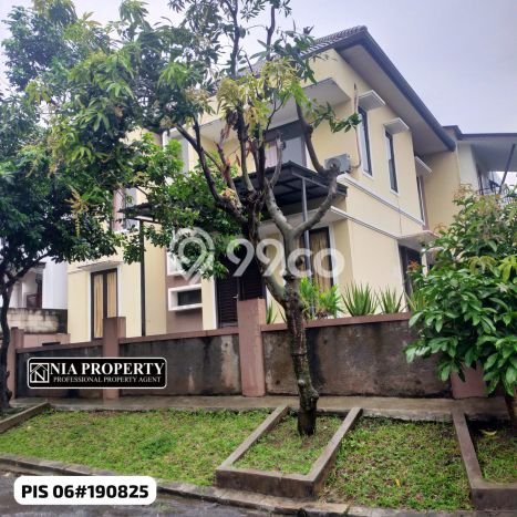 Dijual Rumah Luas Elegan Dengan View Cantik di Cibubur, Jakarta Timur Dijual Rumah Luas Elegan Dengan View Cantik di Cibubur, Jakarta Timur