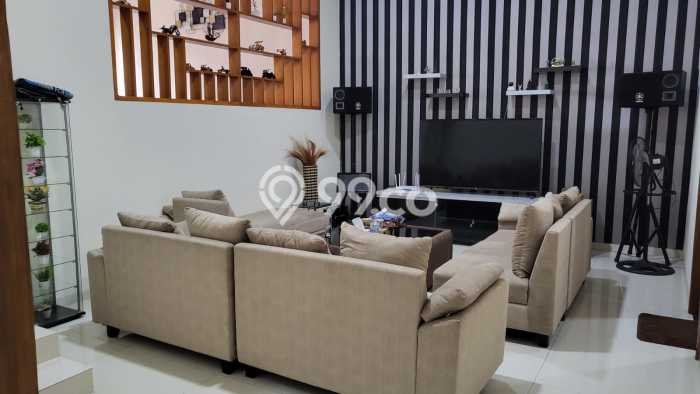 Dijual Rumah Luas Elegan Dengan View Cantik di Harjamukti, Depok Dijual Rumah Luas Elegan Dengan View Cantik di Harjamukti, Depok