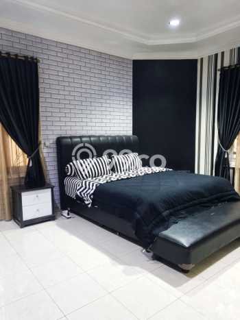 Ready to Use! Premium House LT 400m2 Desain Modern di Cibubur Ready to Use! Premium House LT 400m2 Desain Modern di Cibubur