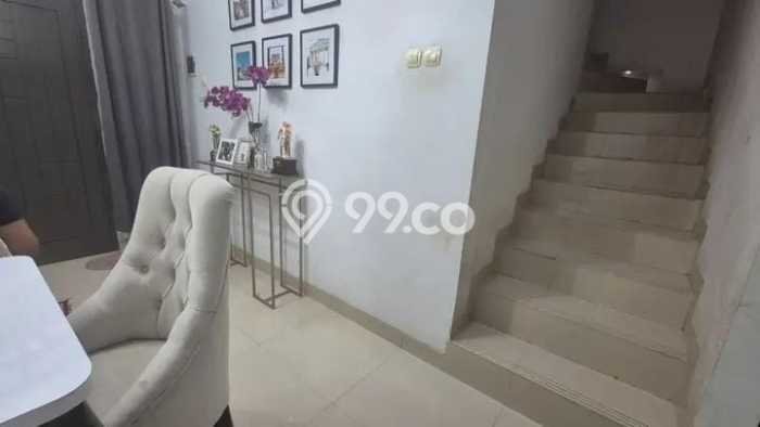 Rumah Minimalis 4 KT di Cibubur Jakarta Timur Semi Furnished Rumah Minimalis 4 KT di Cibubur Jakarta Timur Semi Furnished