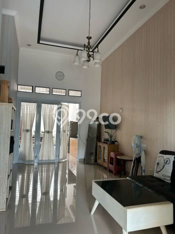 Hunian Nyaman Asri 2 KT Siap Huni di Cibubur Jakarta Timur Hunian Nyaman Asri 2 KT Siap Huni di Cibubur Jakarta Timur