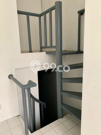 Rumah Luxury Modern Siap Huni di Cibubur Jakarta Timur Rumah Luxury Modern Siap Huni di Cibubur Jakarta Timur