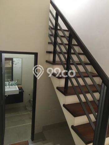 Ready to Use! Premium House LT 280m2 Desain Elegan di Cibubur Ready to Use! Premium House LT 280m2 Desain Elegan di Cibubur