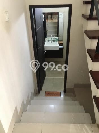 Ready to Use! Premium House LT 280m2 Desain Elegan di Cibubur Ready to Use! Premium House LT 280m2 Desain Elegan di Cibubur