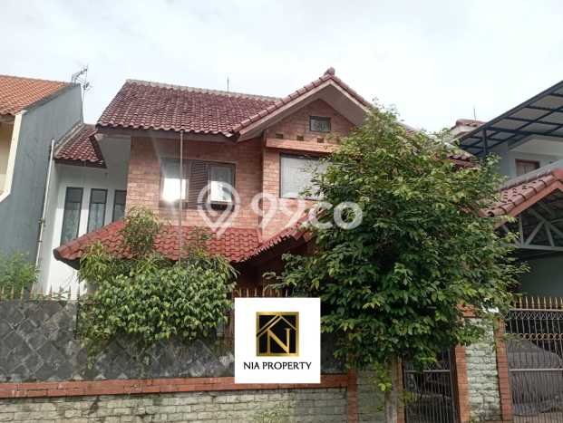 Rumah Mewah LB 300m2 Siap Pakai Desain Elegan di Raffles Hills, Jakarta Timur Rumah Mewah LB 300m2 Siap Pakai Desain Elegan di Raffles Hills, Jakarta Timur