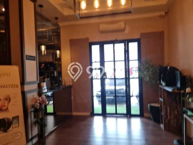 Dijual Rumah Mewah Elegan Dengan View Eksklusif di Harjamukti, Depok Dijual Rumah Mewah Elegan Dengan View Eksklusif di Harjamukti, Depok
