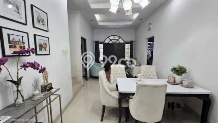 Rumah Minimalis 4 KT di Cibubur Jakarta Timur Semi Furnished Rumah Minimalis 4 KT di Cibubur Jakarta Timur Semi Furnished