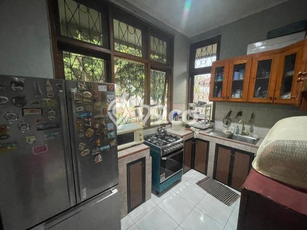 Siap Huni Rumah Mewah 5 Kamar di Tapos Dekat ke Mana Saja Siap Huni Rumah Mewah 5 Kamar di Tapos Dekat ke Mana Saja