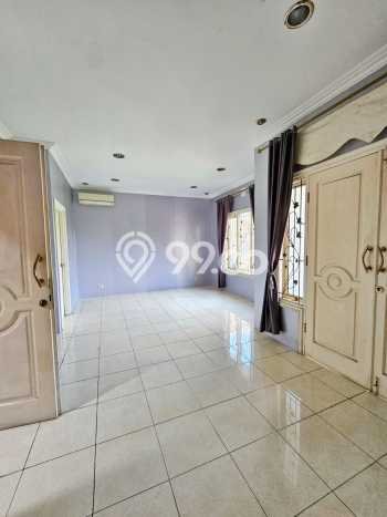 Ready to Use! Premium House LT 400m2 Desain Modern di Cibubur Ready to Use! Premium House LT 400m2 Desain Modern di Cibubur