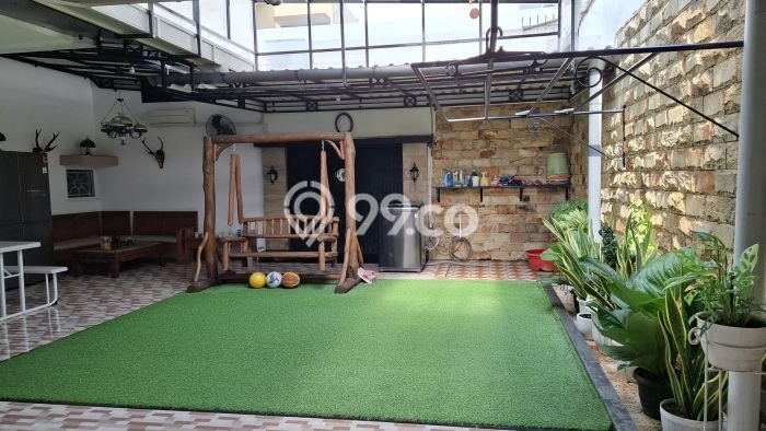 Rumah Luxury Modern Siap Huni di Cibubur Jakarta Timur Rumah Luxury Modern Siap Huni di Cibubur Jakarta Timur