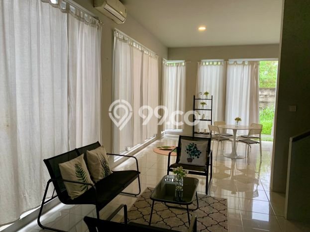 Rumah Luxury Modern Siap Huni di Cibubur Jakarta Timur Rumah Luxury Modern Siap Huni di Cibubur Jakarta Timur