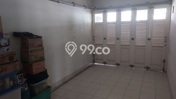 Rumah Mewah LB 160m2 Siap Huni Desain Elegan di Cibubur, Jakarta Timur Rumah Mewah LB 160m2 Siap Huni Desain Elegan di Cibubur, Jakarta Timur