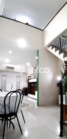 Rumah Modern 4 KT di Cibubur Jakarta Timur Rumah Modern 4 KT di Cibubur Jakarta Timur