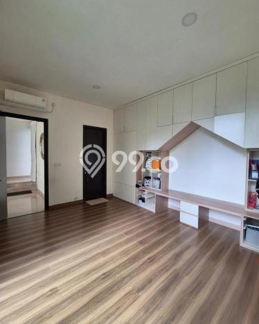 For Sale! Luxury House LT 180m2 Desain Modern di BSD City For Sale! Luxury House LT 180m2 Desain Modern di BSD City